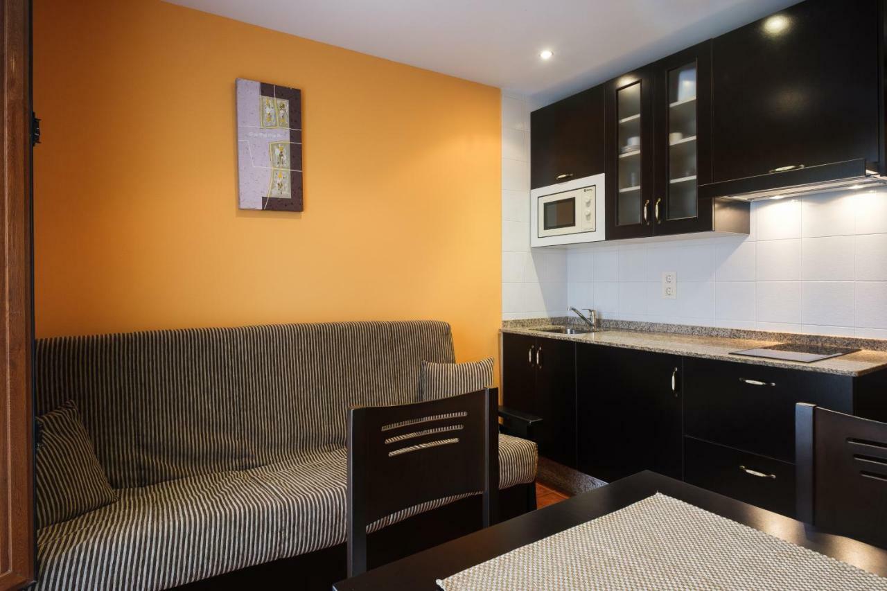 Apartamentos De Herminia Manzaneda  外观 照片