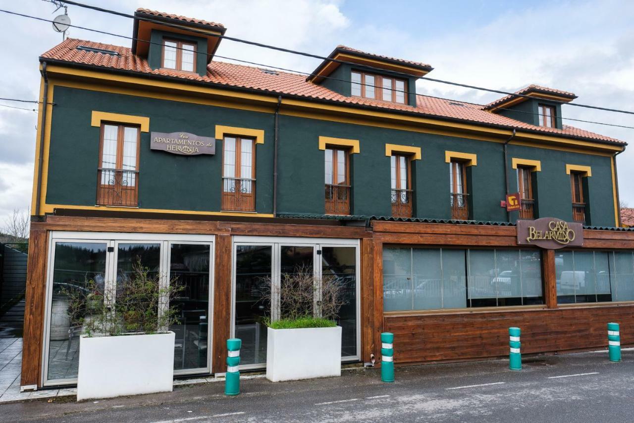 Apartamentos De Herminia Manzaneda  外观 照片