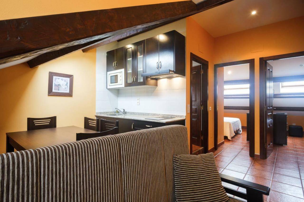 Apartamentos De Herminia Manzaneda  外观 照片